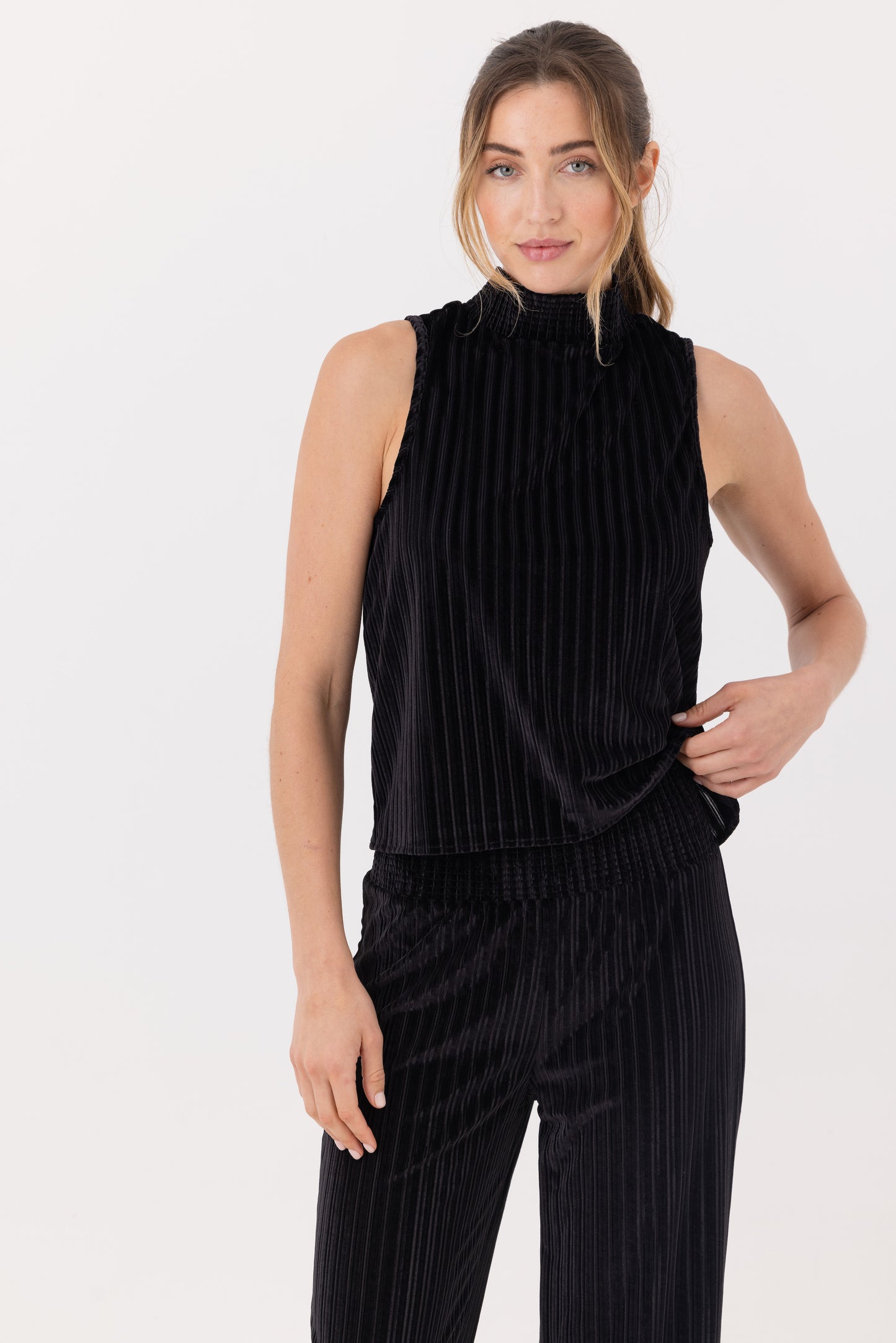 LEISLA TOP