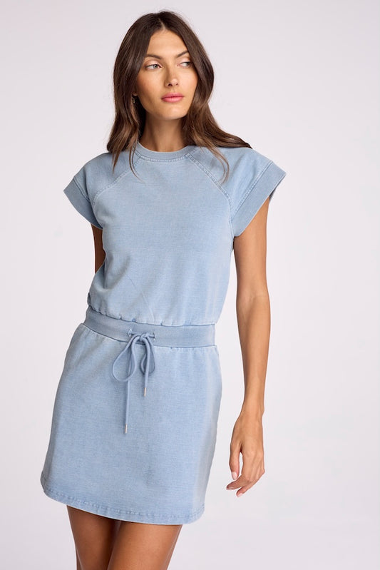 Introducing the Apollo Dress. Made in our denim lux wash you know and love. Its light wash adds a touch of sophistication and comfortability to your look.