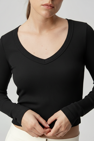 We Are Sundays Women's LARKIN LONGSLEEVE BLACK